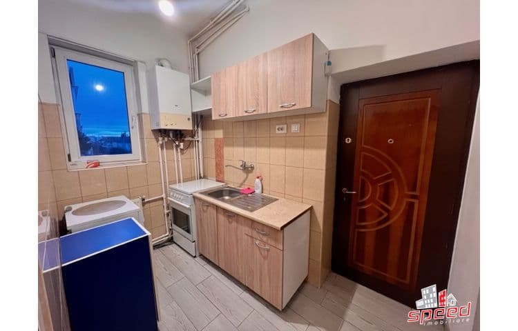De vânzare apartament cu 2 camere în Tg Mureș - 7 Noiembrie